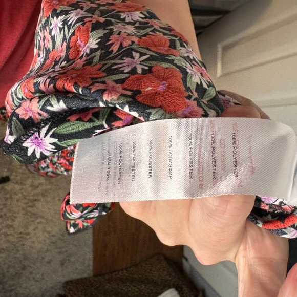 Womens Outrageous Fortune SZ 0 Floral long sleeve Dress-red, black, white - Picture 9 of 10